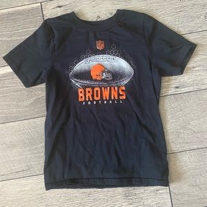 🏈NFL Browns T-shirt Kids Size 7